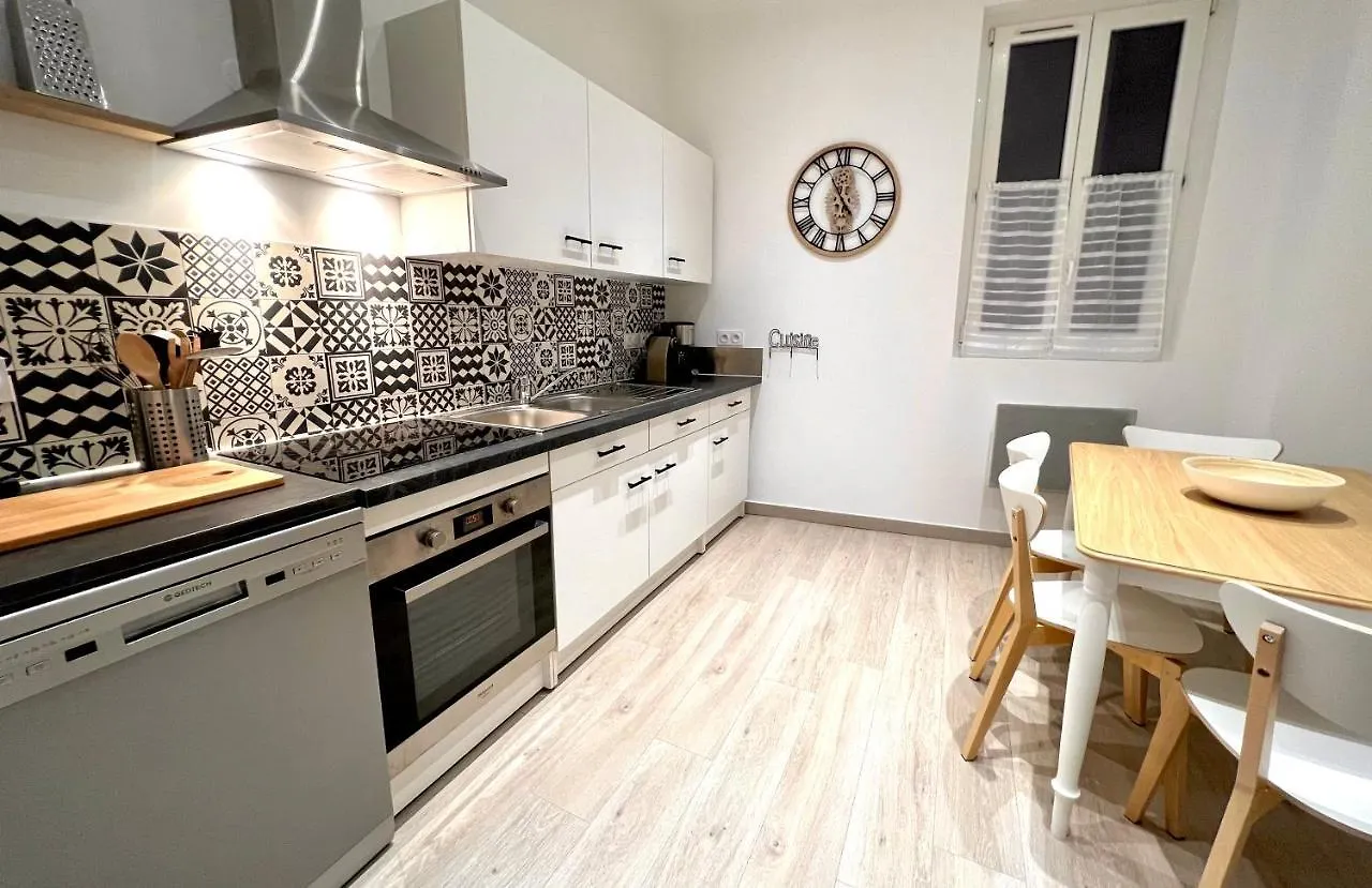 T2 Hyper Centre 3 Etoiles Rue Des Bains Apartamento Aix-les-Bains